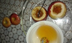 Печеные яблоки в микроволновке целиком - шаг 3