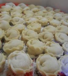 Тесто для пельменей в хлебопечке - шаг 5 Тесто для пельменей в хлебопечке - шаг 5