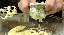 Песочное печенье на белках - шаг 3 Песочное печенье на белках - шаг 3