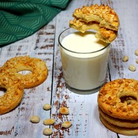 Песочное печенье с арахисом