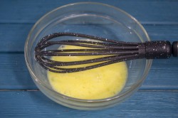 Пирог с капустой в мультиварке капустный - шаг 14