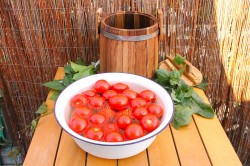 Помидоры соленые бочковые - шаг 2 Помидоры соленые бочковые - шаг 2