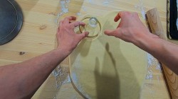 Жареные пончики на молоке и сливочном масле - шаг 5 Жареные пончики на молоке и сливочном масле - шаг 5