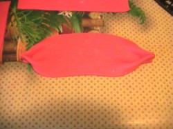 Праздничный бант из мастики на торт - шаг 3 Праздничный бант из мастики на торт - шаг 3