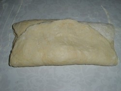 Пресное тесто бездрожжевое на кефире - шаг 4 Пресное тесто бездрожжевое на кефире - шаг 4