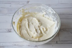 Творожный пудинг в духовке - шаг 4 Творожный пудинг в духовке - шаг 4