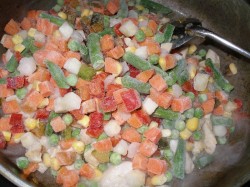 Ризотто с курицей и замороженными овощами - шаг 7