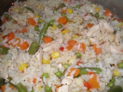 Ризотто с курицей и замороженными овощами - шаг 10