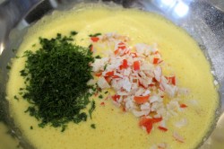 Рулет из крабовых палочек - шаг 4