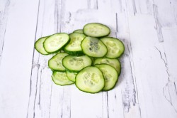 Рулет из лаваша с семгой и творожным сыром - шаг 3