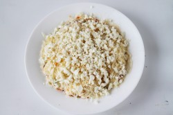 Салат гранатовые бусы на снегу - шаг 8