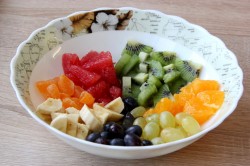 Лёгкий фруктовый салатик - шаг 3 Лёгкий фруктовый салатик - шаг 3