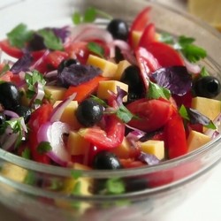 Салат Гармония маслины сыр помидоры без майонеза