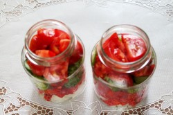 Салат из лука перца огурцов и помидоров на зиму - шаг 8