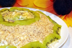 Изумрудный браслет салат из киви с курицей - шаг 15