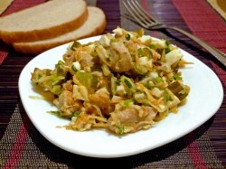 Салат с курицей огурцом и сыром, корнем сельдерея - шаг 15