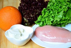 Салат с курицей и апельсинами - шаг 1