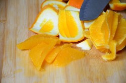 Салат с курицей и апельсинами - шаг 5