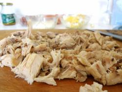 Салат с куриным мясом и цветной капустой - шаг 1