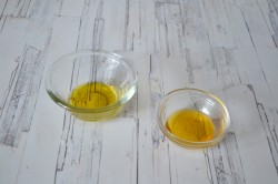 Салат с моцареллой, рукколой и помидорами черри - шаг 5 Салат с моцареллой, рукколой и помидорами черри - шаг 5