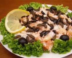 Салат с семгой и креветками - шаг 8