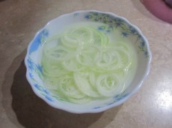 Салат с тунцом Весна - шаг 2