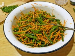 Салат стручковая фасоль по корейски с морковью и уксусом - шаг 12 Салат стручковая фасоль по корейски с морковью и уксусом - шаг 12