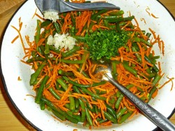 Салат стручковая фасоль по корейски с морковью и уксусом - шаг 13 Салат стручковая фасоль по корейски с морковью и уксусом - шаг 13