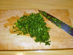 Салат стручковая фасоль по корейски с морковью и уксусом - шаг 4 Салат стручковая фасоль по корейски с морковью и уксусом - шаг 4