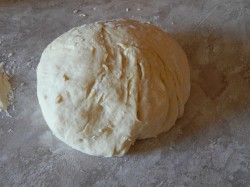 Самое простое тесто для пиццы без дрожжей - шаг 5 Самое простое тесто для пиццы без дрожжей - шаг 5