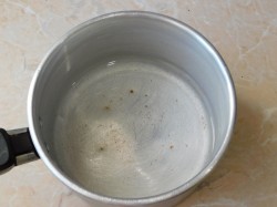 Сахарный сироп для пропитки бисквита и бисквитных коржей - шаг 1 Сахарный сироп для пропитки бисквита и бисквитных коржей - шаг 1