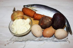 Сельдь под шубой Петух - шаг 1