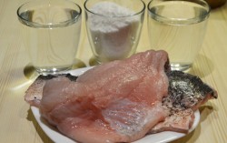 Селедка из толстолобика - шаг 1