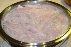 Селедка из толстолобика - шаг 4