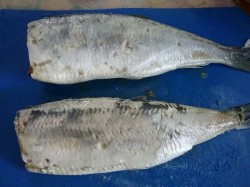 Посол селедки в домашних условиях - шаг 2 Посол селедки в домашних условиях - шаг 2