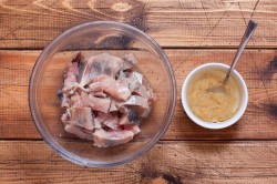 Селедка с горчицей - шаг 4