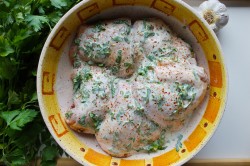 Шашлык из куриных бедрышек - шаг 10