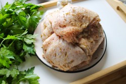 Шашлык из куриных бедрышек - шаг 7