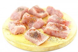 Шашлык на гриле в томатном соке - шаг 3