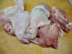 Щи из капусты с курицей в мультиварке - шаг 6