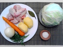 Щи с куриными крылышками из капусты - шаг 1 Щи с куриными крылышками из капусты - шаг 1