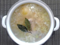 Щи с куриными крылышками из капусты - шаг 7 Щи с куриными крылышками из капусты - шаг 7