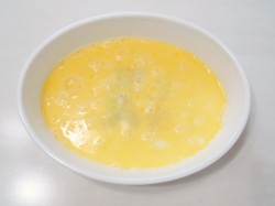 Шницель из фарша на сковороде - шаг 6 Шницель из фарша на сковороде - шаг 6