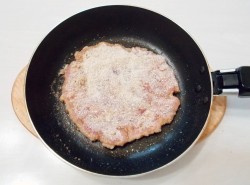 Шницель из фарша на сковороде - шаг 9 Шницель из фарша на сковороде - шаг 9