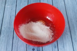 Шоколадно банановый торт без выпечки за 15 минут - шаг 2 Шоколадно банановый торт без выпечки за 15 минут - шаг 2