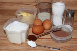 Шоколадно банановый торт в мультиварке - шаг 1