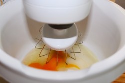 Шоколадно банановый торт в мультиварке - шаг 2