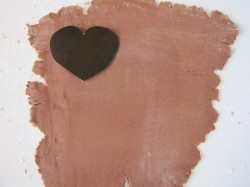 Шоколадное печенье-сэндвичи на 14 февраля - шаг 7 Шоколадное печенье-сэндвичи на 14 февраля - шаг 7