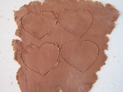 Шоколадное печенье-сэндвичи на 14 февраля - шаг 8 Шоколадное печенье-сэндвичи на 14 февраля - шаг 8