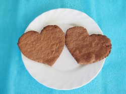 Шоколадное печенье-сэндвичи на 14 февраля - шаг 10 Шоколадное печенье-сэндвичи на 14 февраля - шаг 10